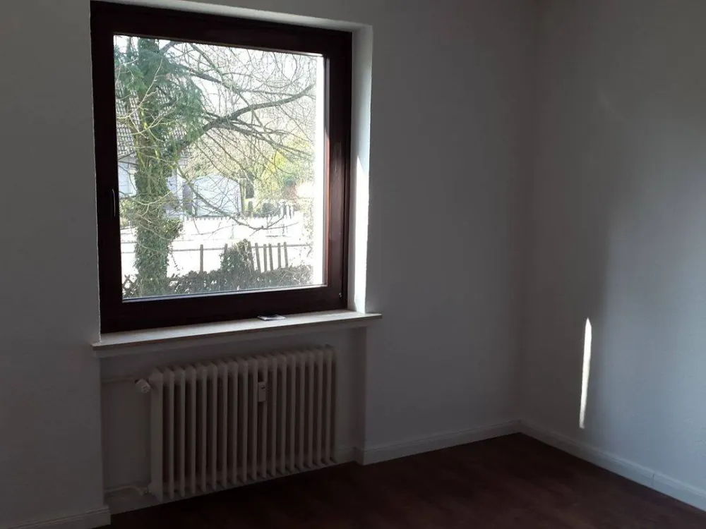 Bremen Rönnebeck/Farge First Occupancy After Renovation 78sqm, Ground Floor, 3 Rooms, Fitted Kitchen, Negotiable, Guest WC, Balcony