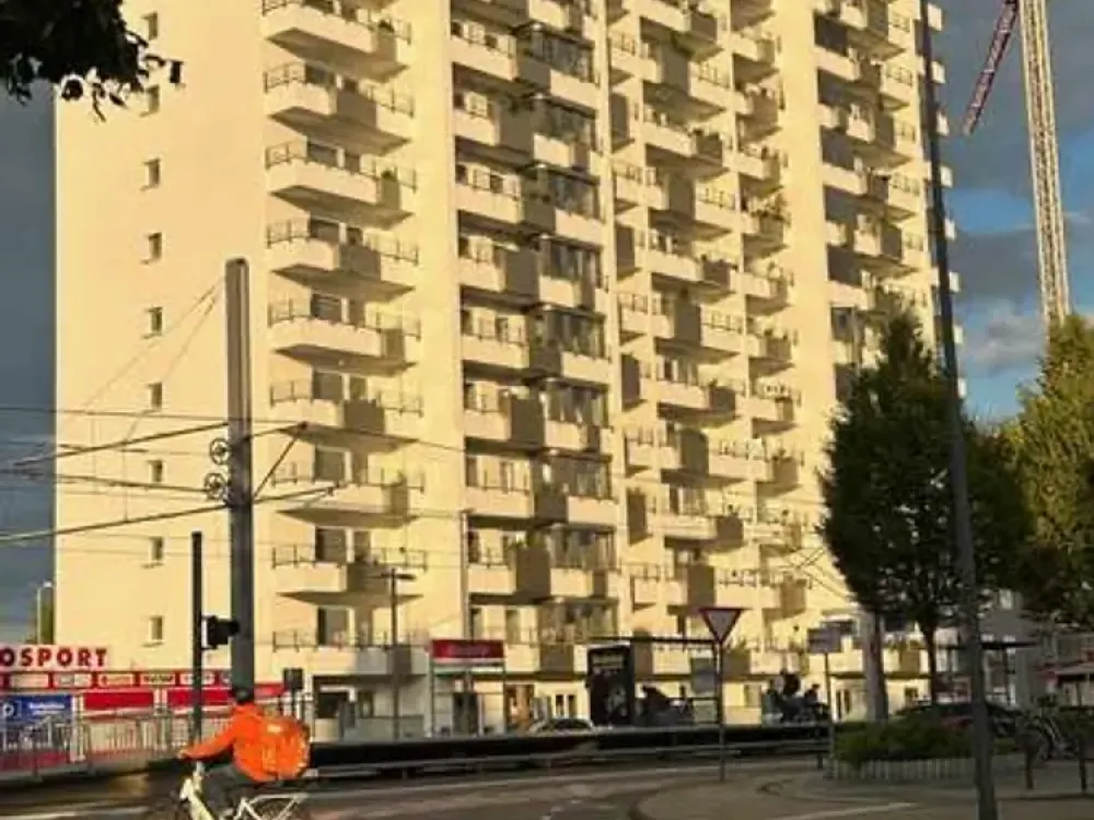 3-Room Apartment with Balcony in Köln-Neu-Ehrenfeld