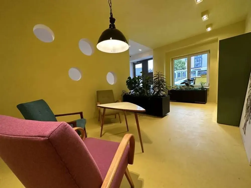 3-Room Apartment with Balcony in Köln-Neu-Ehrenfeld
