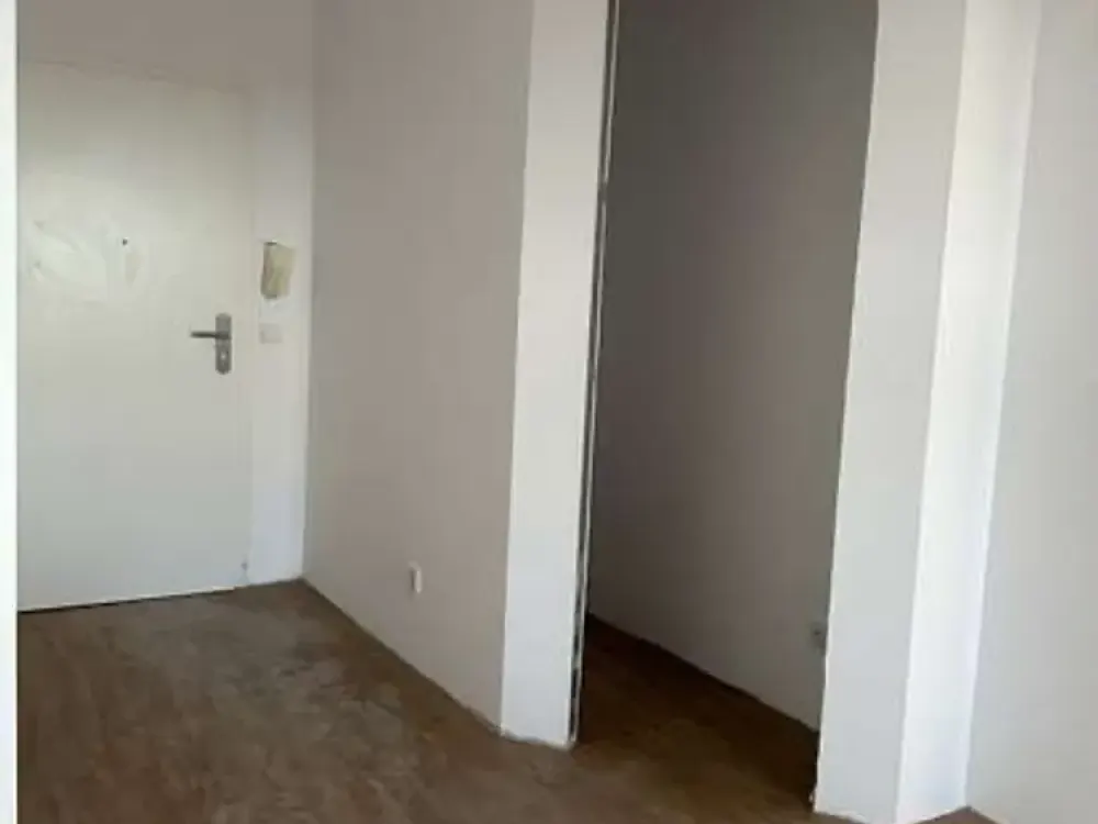 3-Room Apartment with Balcony in Köln-Neu-Ehrenfeld