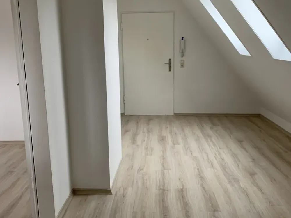 1,5-Zimmer-DG-Wohnung
