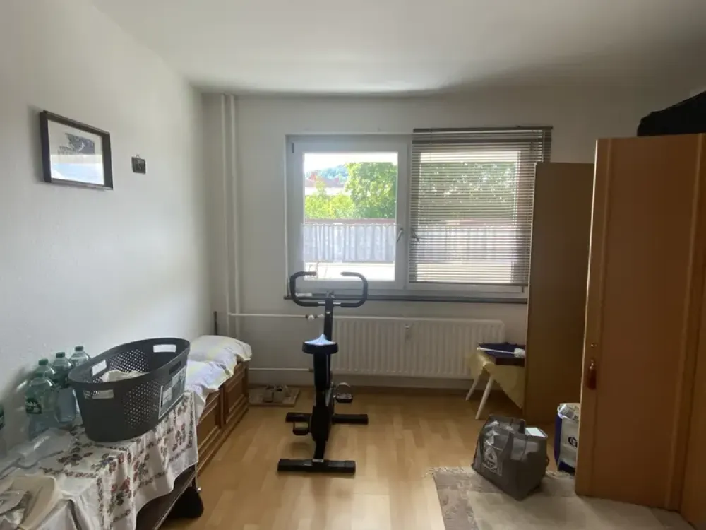 Bright 3-Room Apartment with Kitchen and Bathroom for Comfortable Living