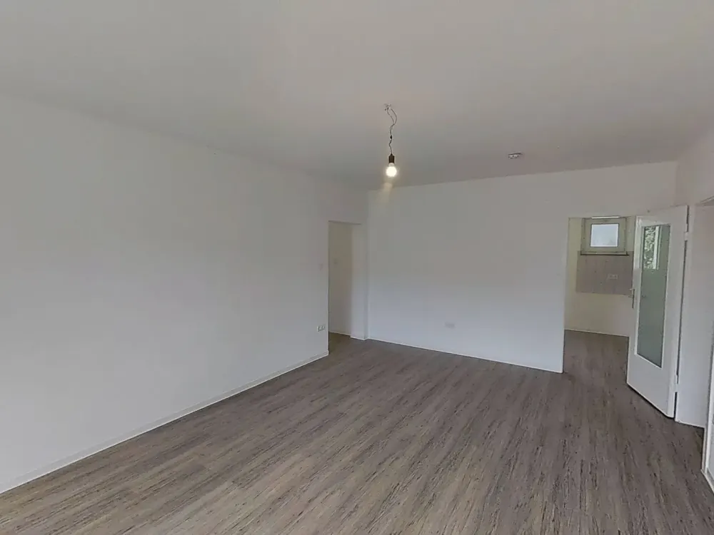 Large 4-Room Apartment with BALCONY and Plenty of Comfort in Paderborn-Sennelager