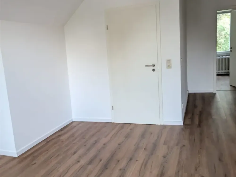 Beautiful renovated 52 m² 2-room attic apartment in Aplerbeck