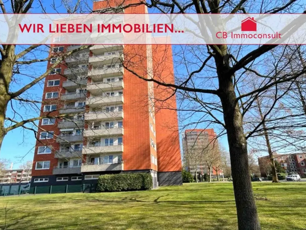 2-room apartment with kitchen, balcony and elevator in a well-maintained property