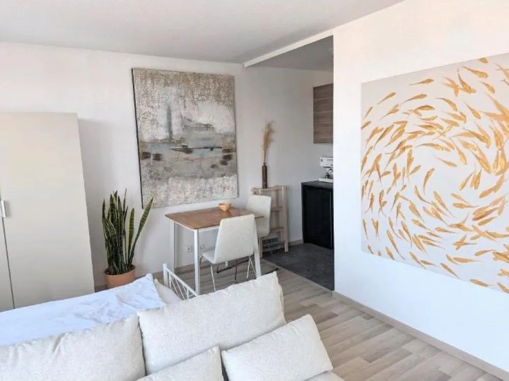 Furnished 1-Room Apartment for Temporary Rent - from 01.11.26 - 750€ including utilities