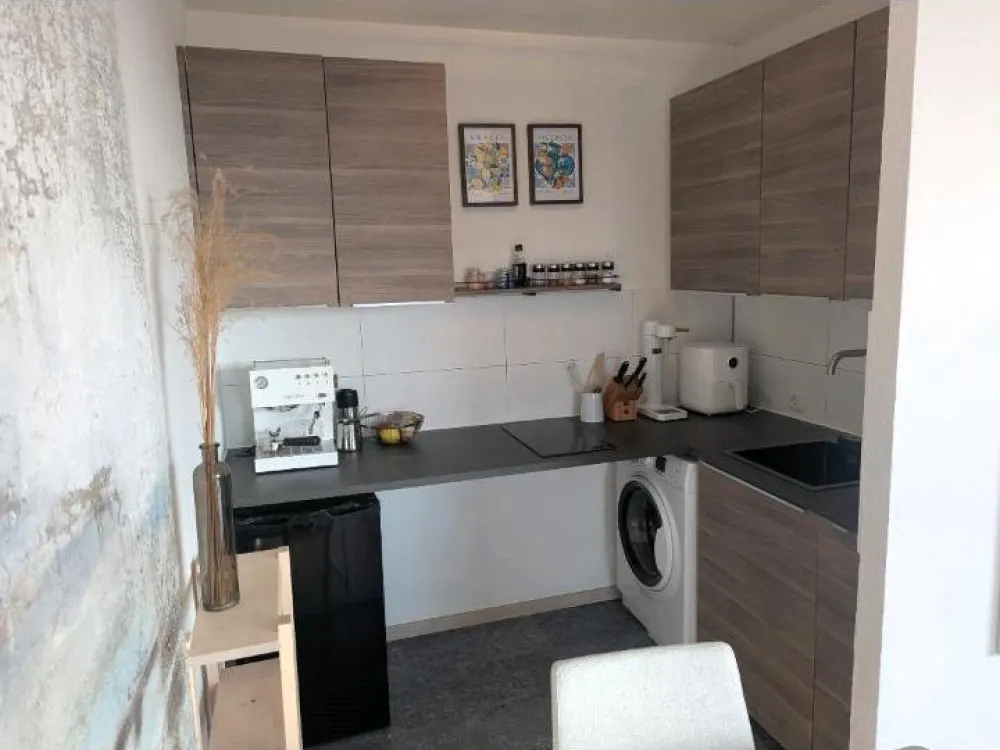 Furnished 1-Room Apartment for Temporary Rent - from 01.11.26 - 750€ including utilities