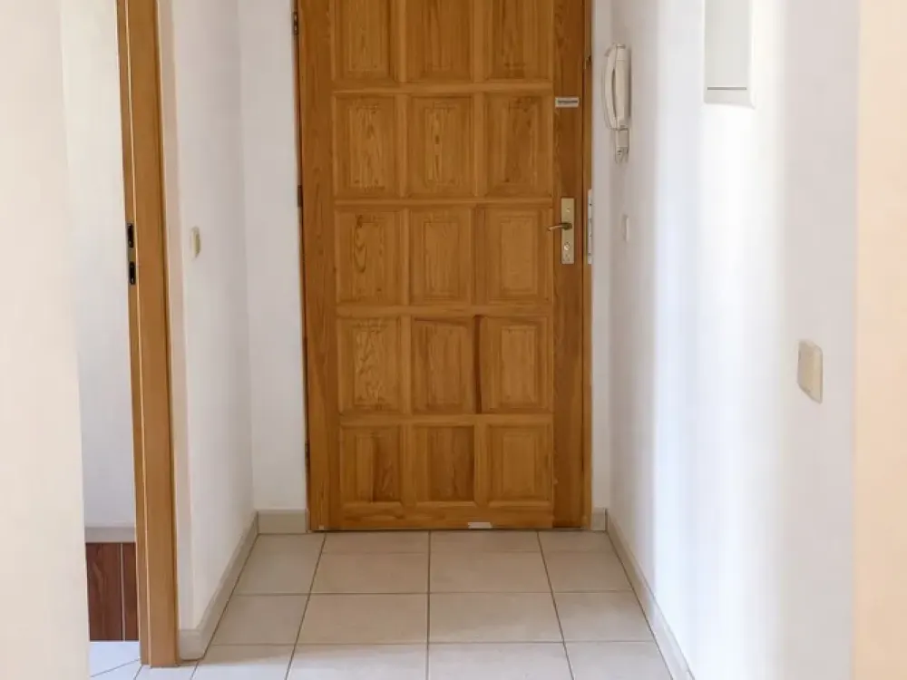 Bright 3-Room Apartment with Balcony in Arnstadt