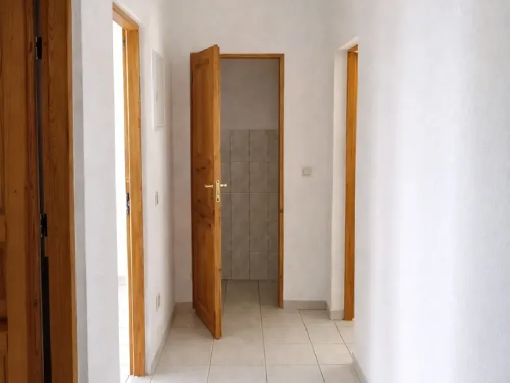 Bright 3-Room Apartment with Balcony in Arnstadt