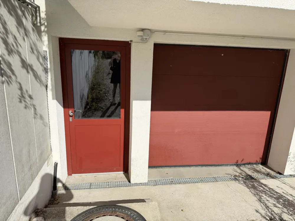 Moderne EG Wohnung in ruhiger Lage mit Terrasse und Garten