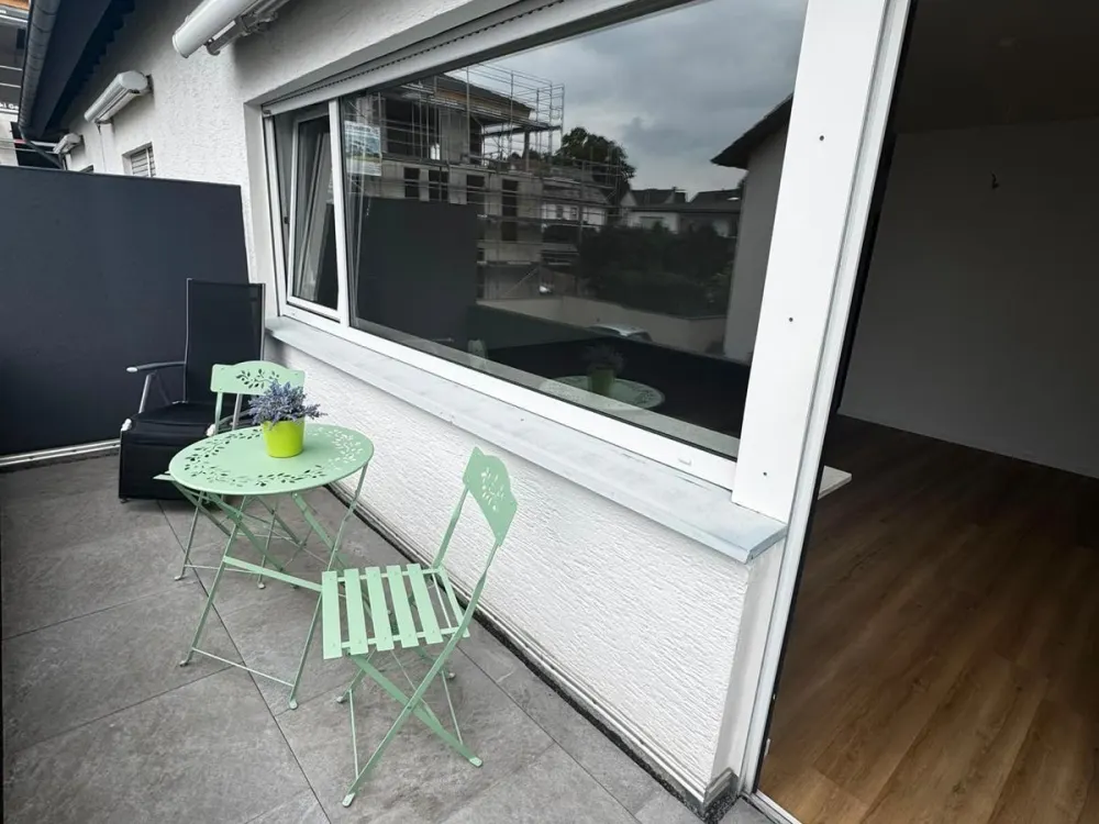 3-Room Apartment with Kitchen and Bathroom in Prime Location in PB-Elsen