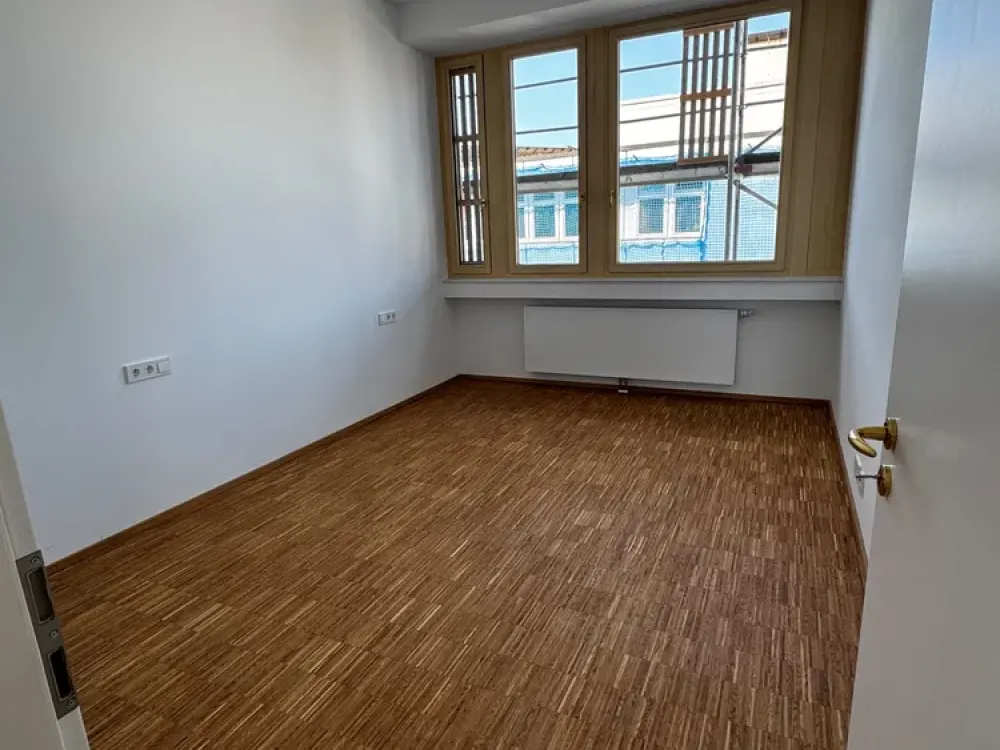 Luxurious 2-Room Apartment in the Heart of Böblingen - Already in High Demand!