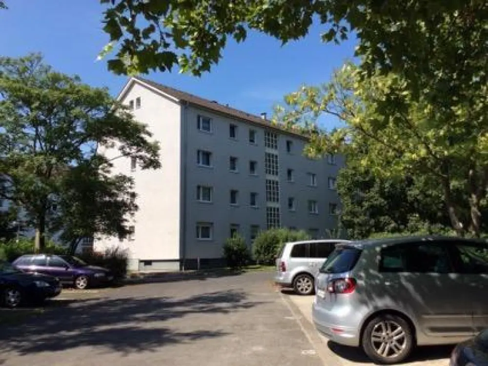 Living Happiness - Spacious 3-Room Apartment