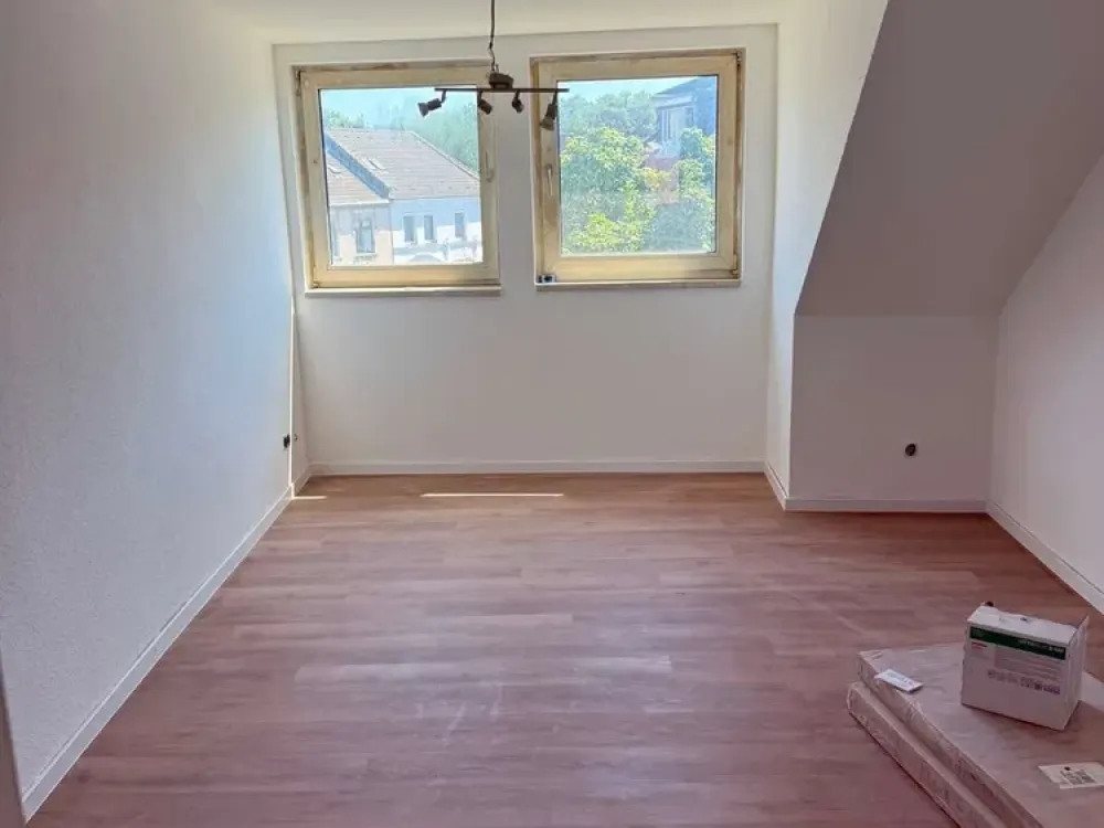 Freshly Renovated 3-Room Apartment in the Center / Attic /