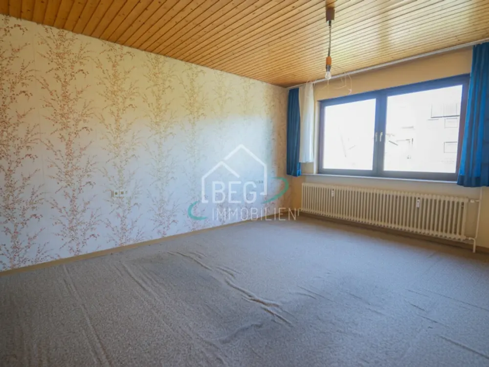 4.5 Rooms with Vineyard View