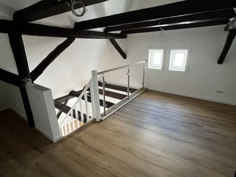 Charmante 3-Zimmer-Wohnung im Denkmalobjekt - 75 m², ab sofort verfügbar