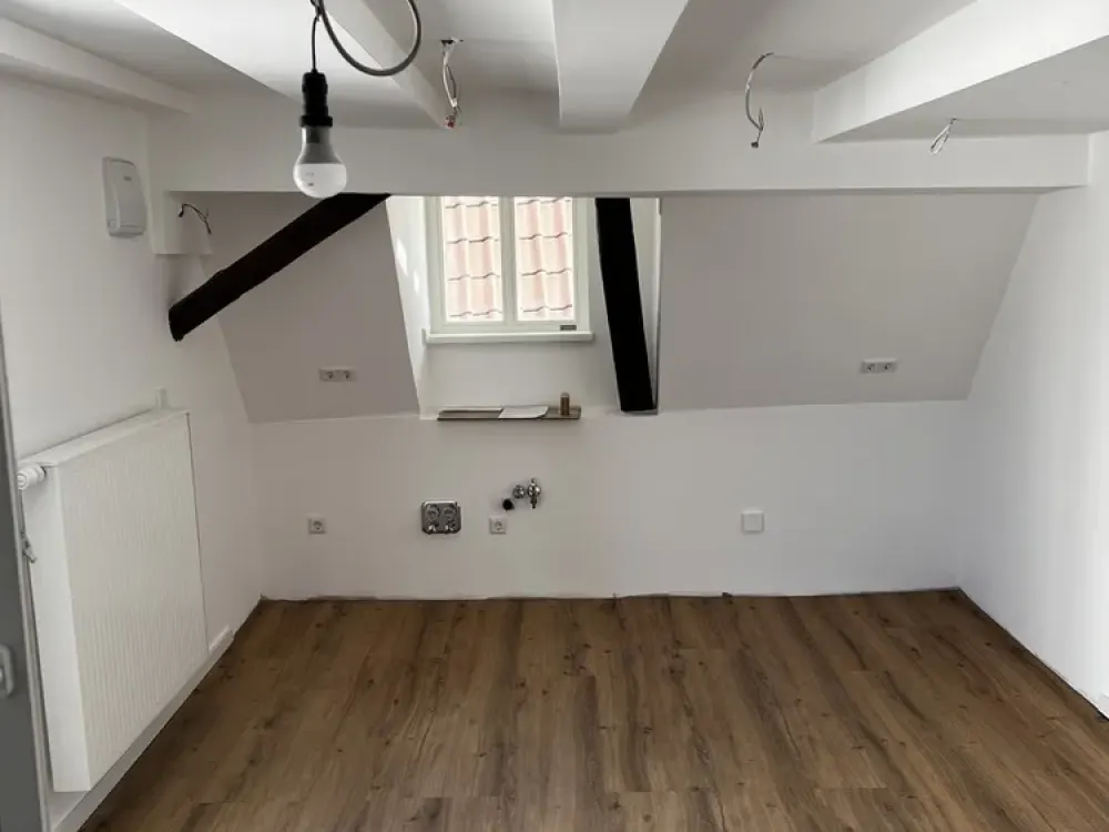 Charmante 3-Zimmer-Wohnung im Denkmalobjekt - 75 m², ab sofort verfügbar