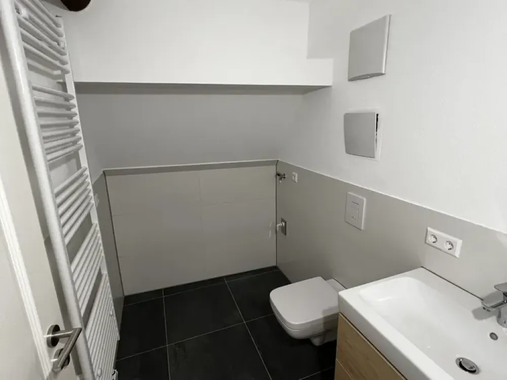 Charmante 3-Zimmer-Wohnung im Denkmalobjekt - 75 m², ab sofort verfügbar