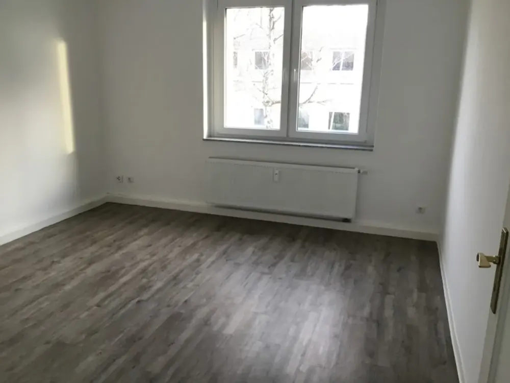 3-Room Apartment with Daylight Bathroom and XXL Balcony