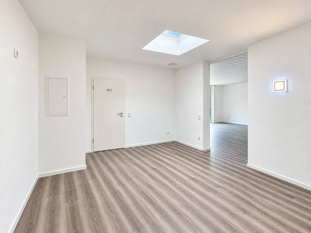Modernisierte 3-Zimmer-Wohnung mit außergewöhnlichem Platzangebot