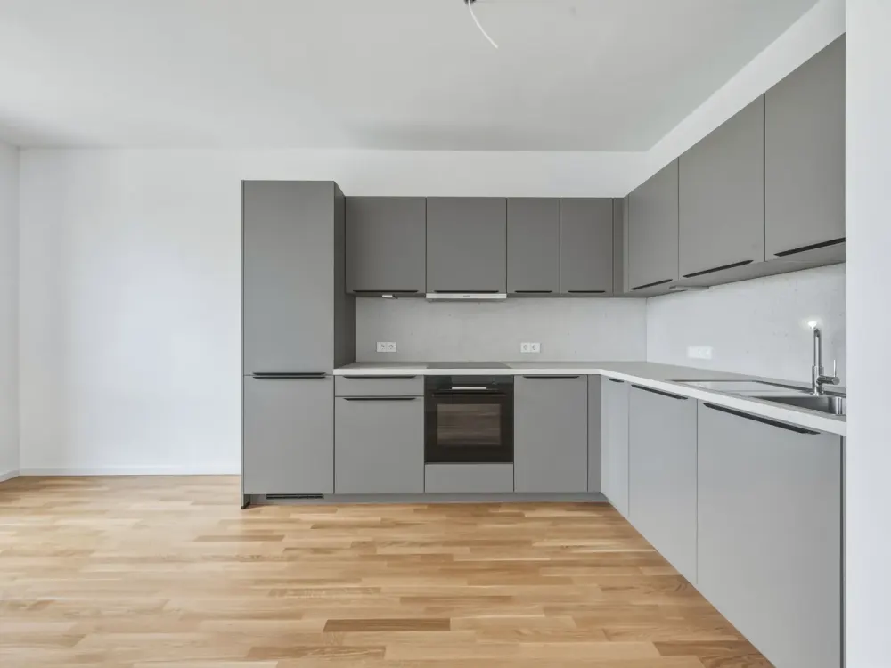 3-Zi-DG-Wohnung mit EBK, Stellplatz und hochwertiger Ausstattung