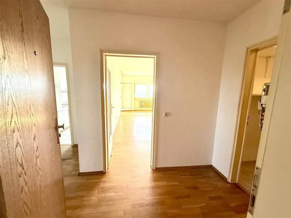 3 R/K/B Apartment Above the Roofs of Grühlingshöhe in Dudweiler