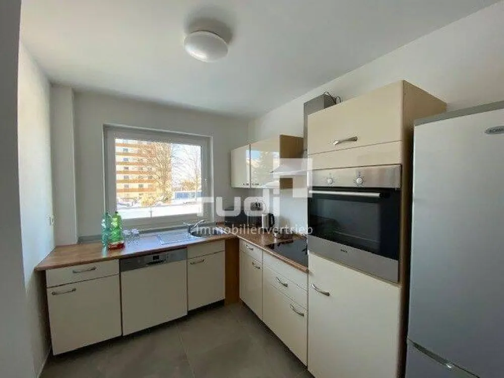3er- WG-Wohnung mit Balkon in unmittelbarer Uni-Nähe!