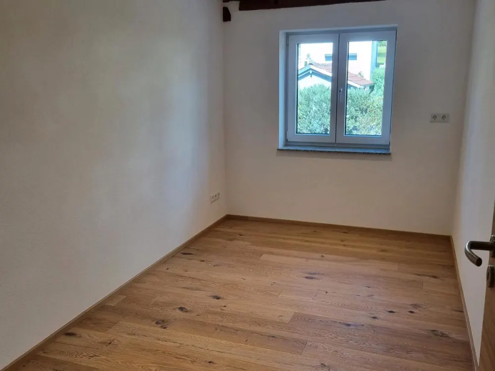 Moderne, helle 3-Zimmer-Wohnung im 1.Stock