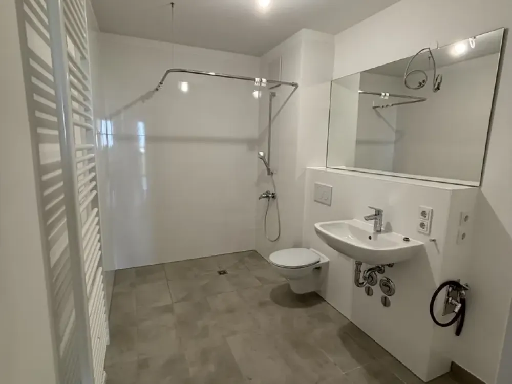 Erstbezug: Stilvolle 4-Zimmer-Wohnung