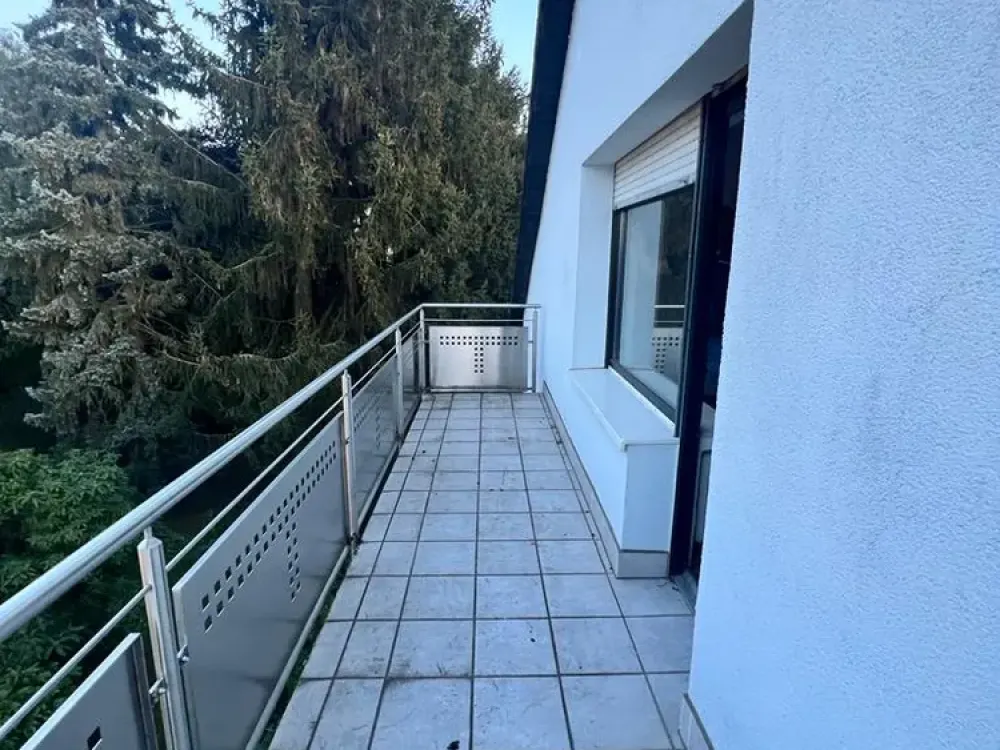 Stilvolle 3,5 Zimmer - Dachgeschosswohnung - Perfekt für Paare und Familien!