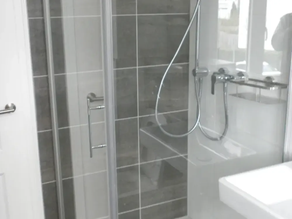 Stylishly Renovated: 2.5-Room Apartment in Köln-Porz