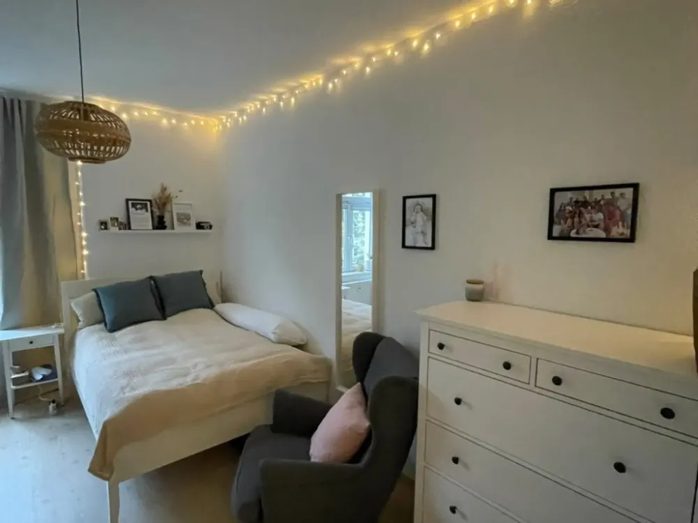 Cozy Room in a 2-Person Shared Apartment