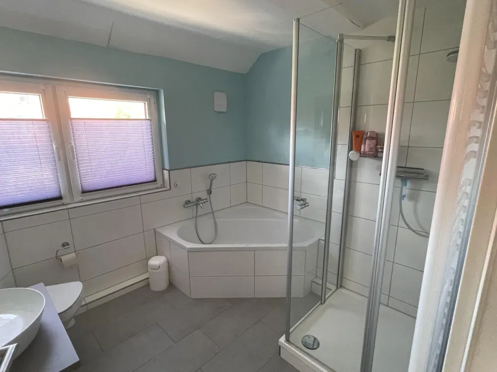 moderne DG-Maisonette, ideal für Familie mit Kind