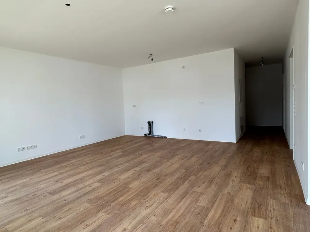 3-Zimmer-Wohnung (Typ 2) mit Loggia und eigenem Keller | ab sofort verfügbar