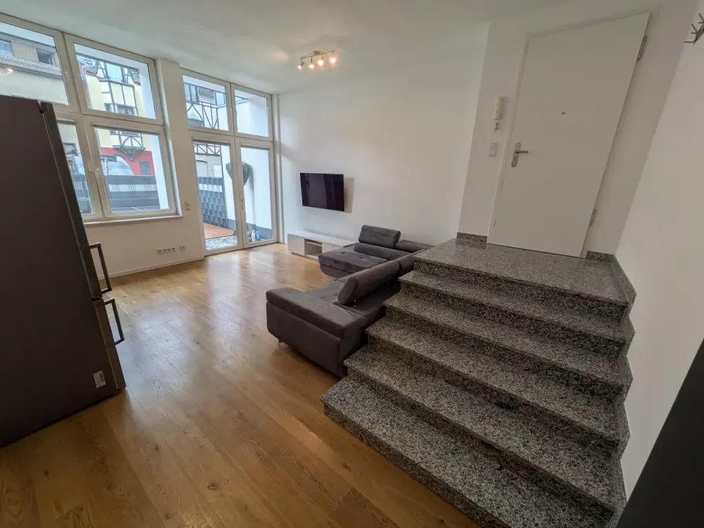 Frisch sanierte 3-Zimmer-Wohnung mit Terrasse & Stellplatz in Köln-Müngersdorf