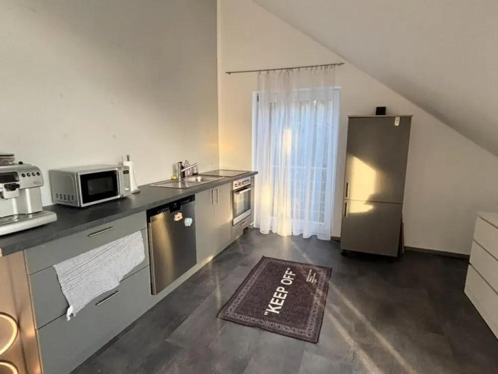 2 Zimmer Wohnung mit Dachterasse