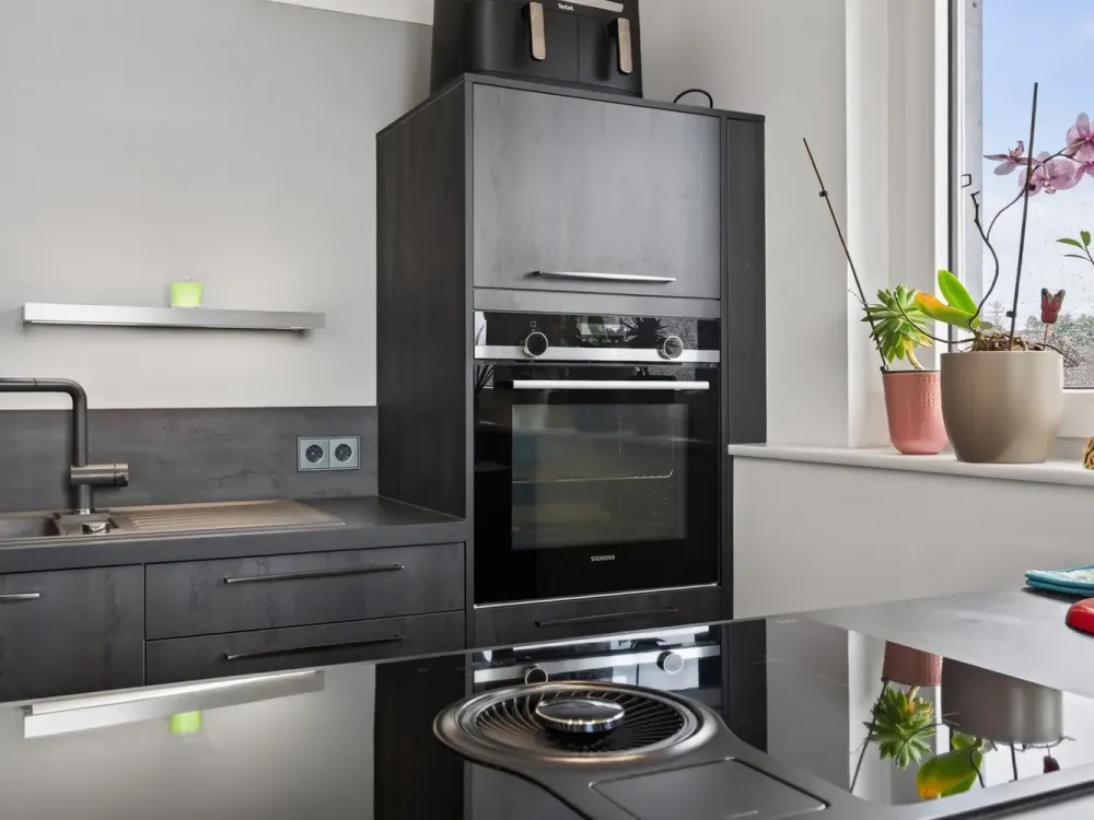 Your New Home with Style, Modern 3-Room Attic Apartment