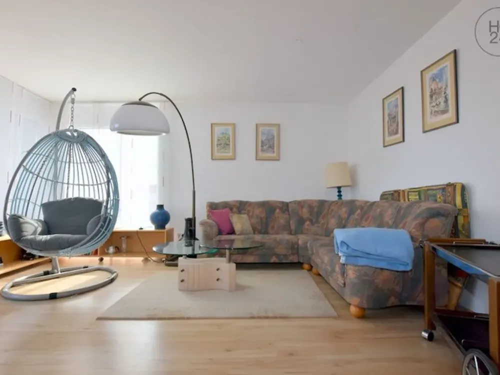 Möblierte 3-Zimmer-Wohnung mit Balkon in zentraler Lage in Memmingen