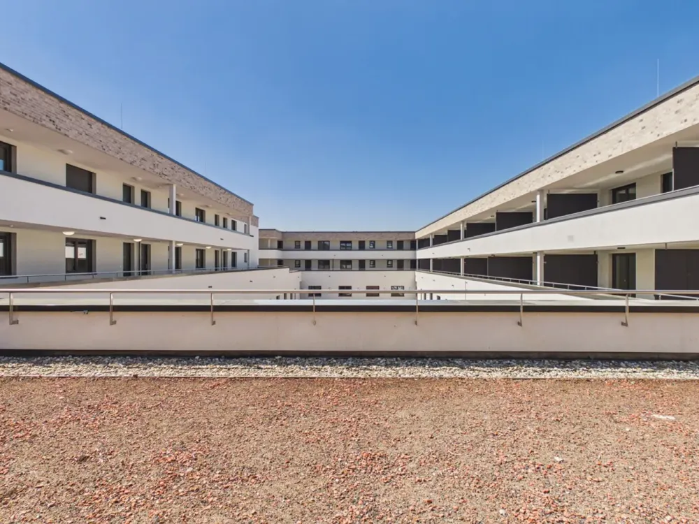 Exclusive 4-Room Apartment with Loggia, Fitted Kitchen & Underground Parking in Rheinstetten