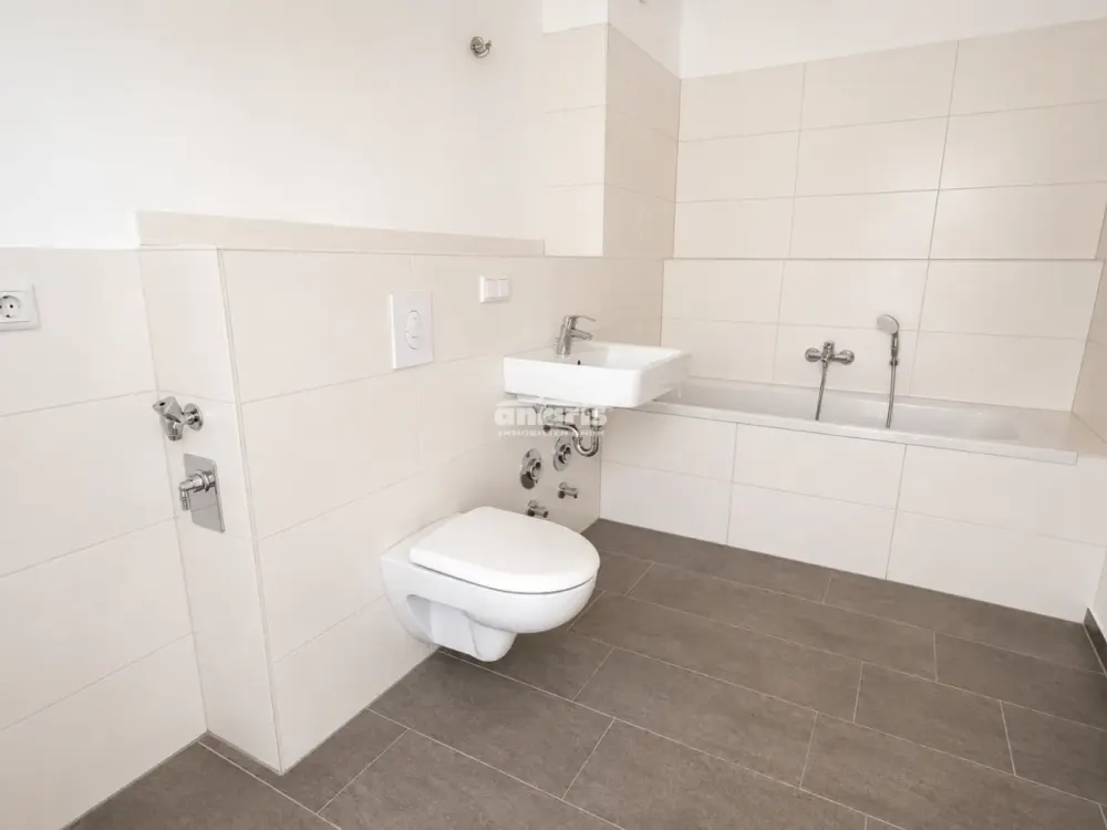 antaris Immobilien GmbH Urban Living with Comfort Guarantee and Thoughtful Floor Plan