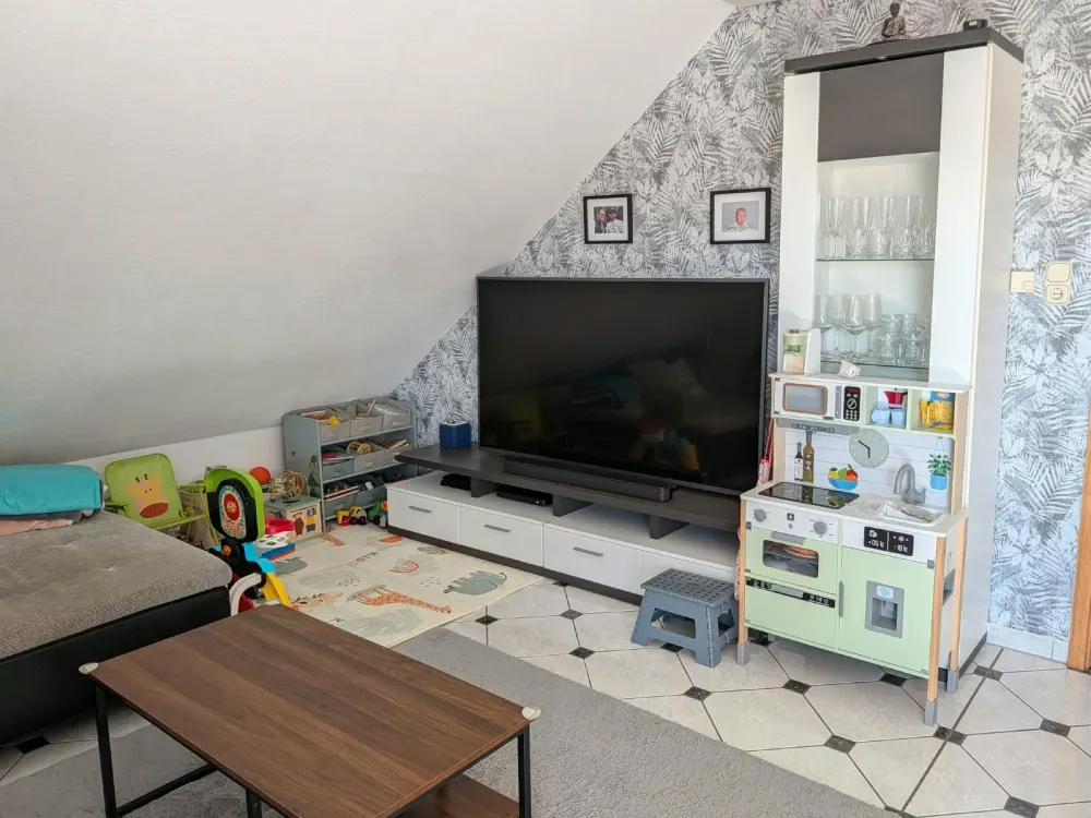 3 Room Apartment on the Edge of the Field