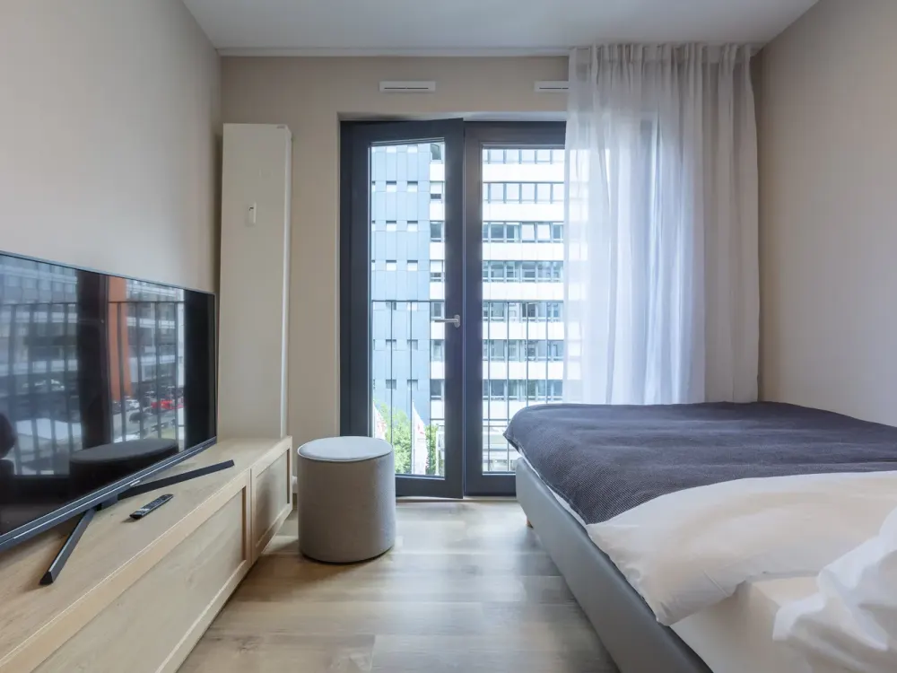 Furnished Standard Studio with Exclusive Amenities: Rooftop Terrace, Gym & More
