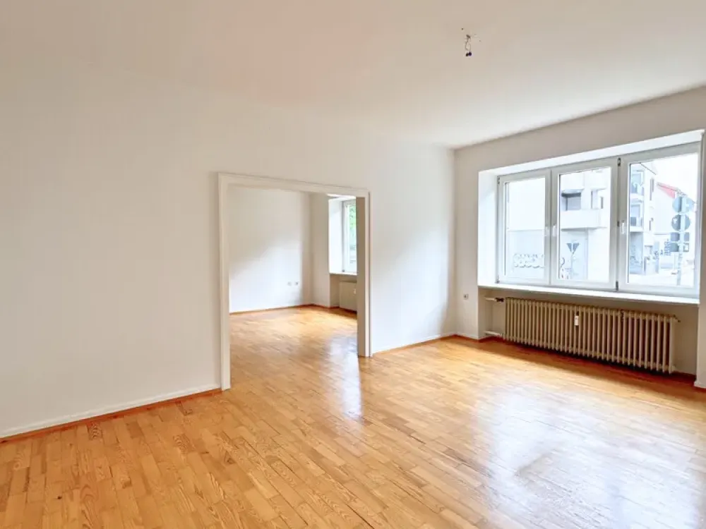 Spacious 4-Room Ground Floor Apartment Near Saarbrücker Staden