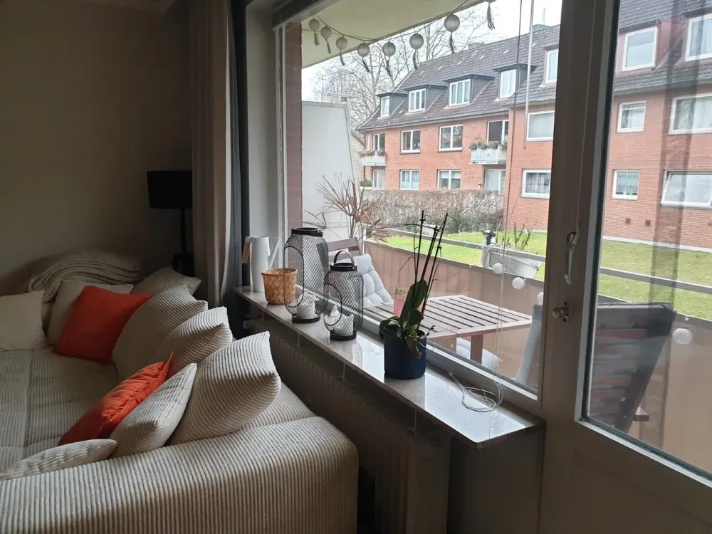 1.5-Room Apartment with Balcony in Hamburg-Fuhlsbüttel