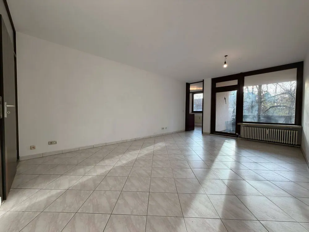 Written Inquiries Only! Modern 2-Room Apartment with Loggia & Garage - Gebersdorf