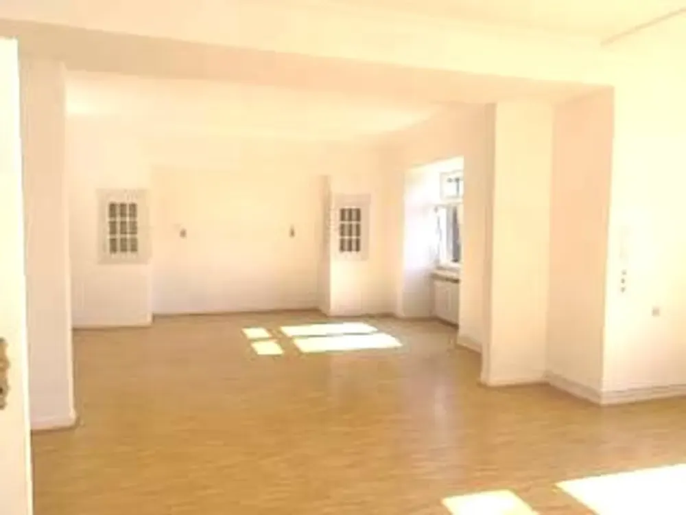 List - attractive 5-room Art Nouveau apartment