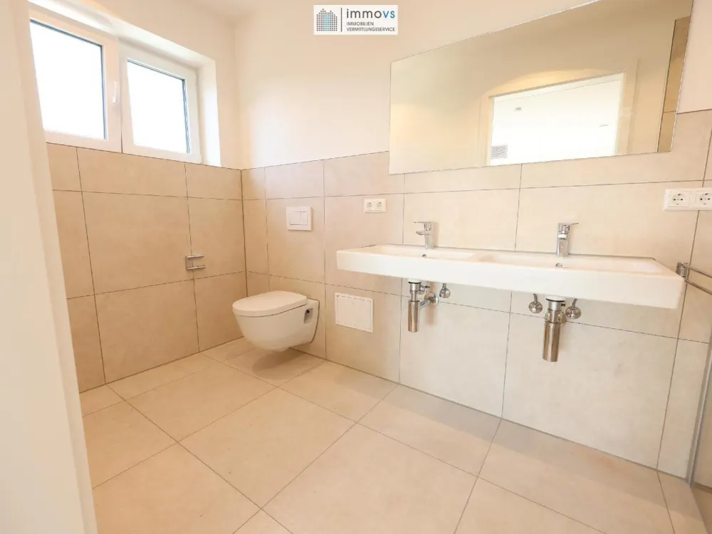 Exclusive 4-Room Apartment in a Quiet Residential Area, Space for the Whole Family...