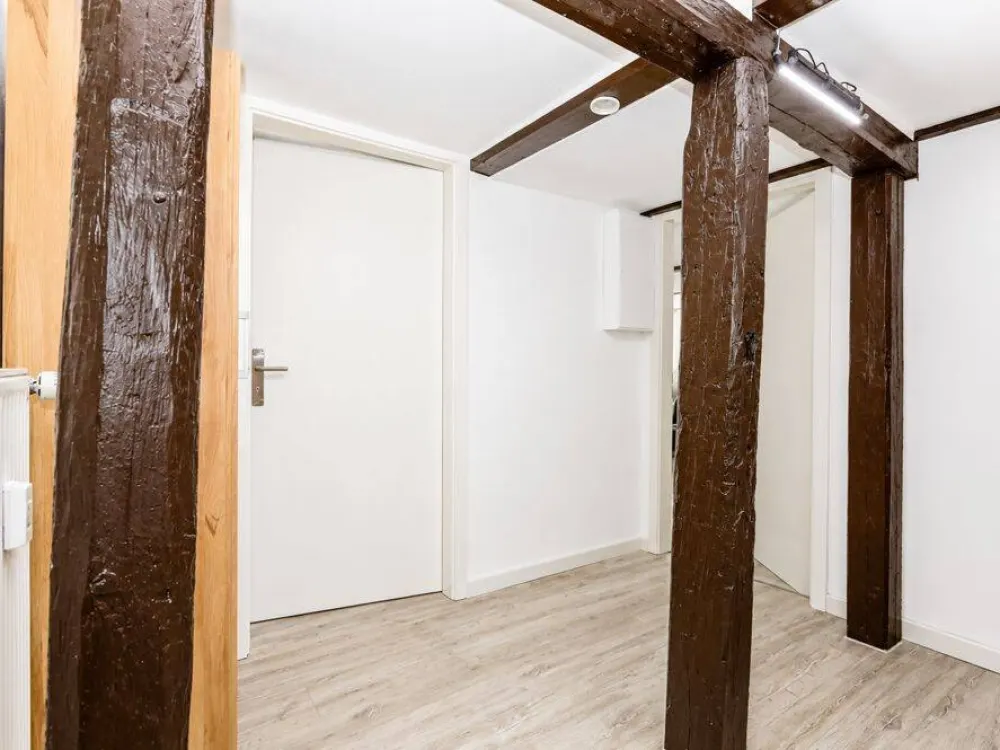 Einziehen und wohlfühlen! Voll möblierte 2-Raum-Wohnung mit ca. 58 m² im Herzen Rostocks!
