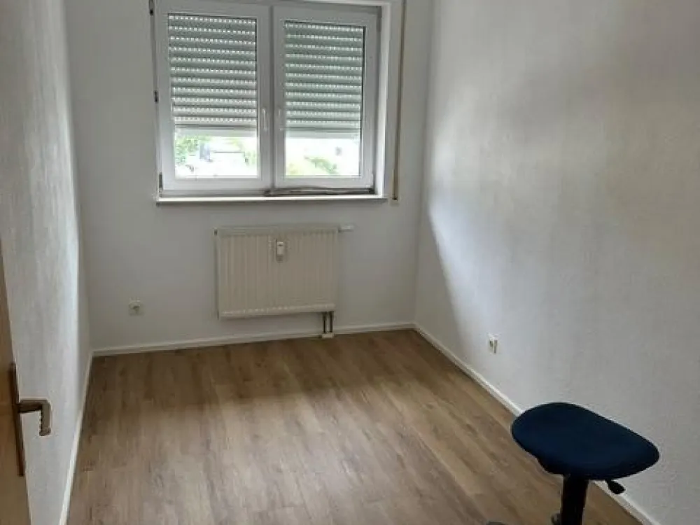 شقة رائعة من 3 ونصف غرف مع شرفة في Kirchdorf a. d. Iller