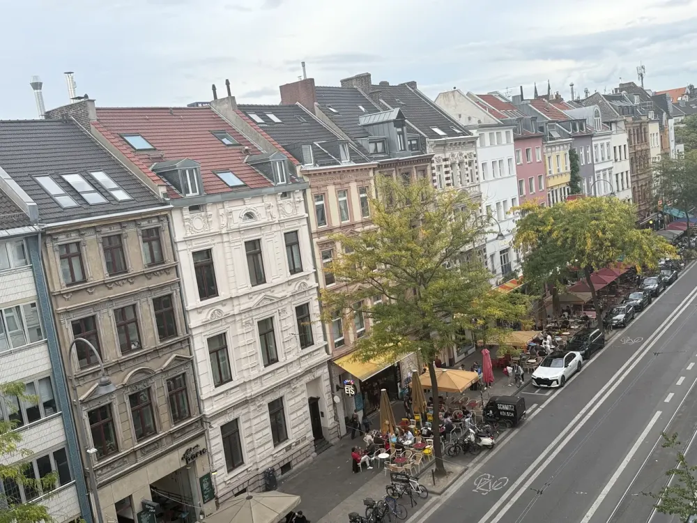 Looking for a Successor Tenant! Attractive 1-Room Apartment at Rudolfplatz Near Belgian Quarter